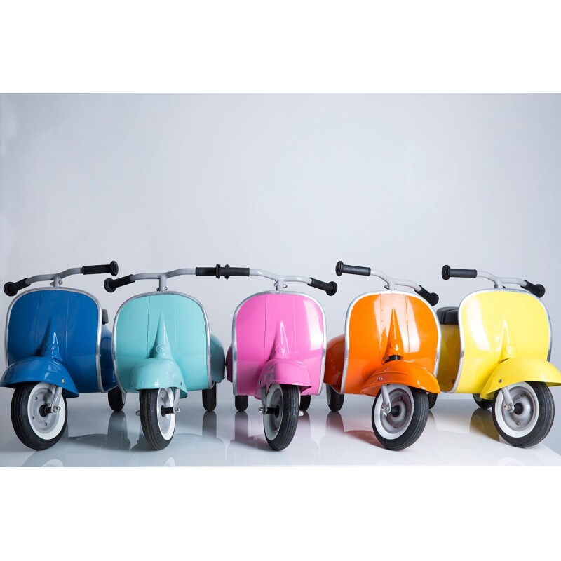 CORREPASILLOS VESPA AMARILLA