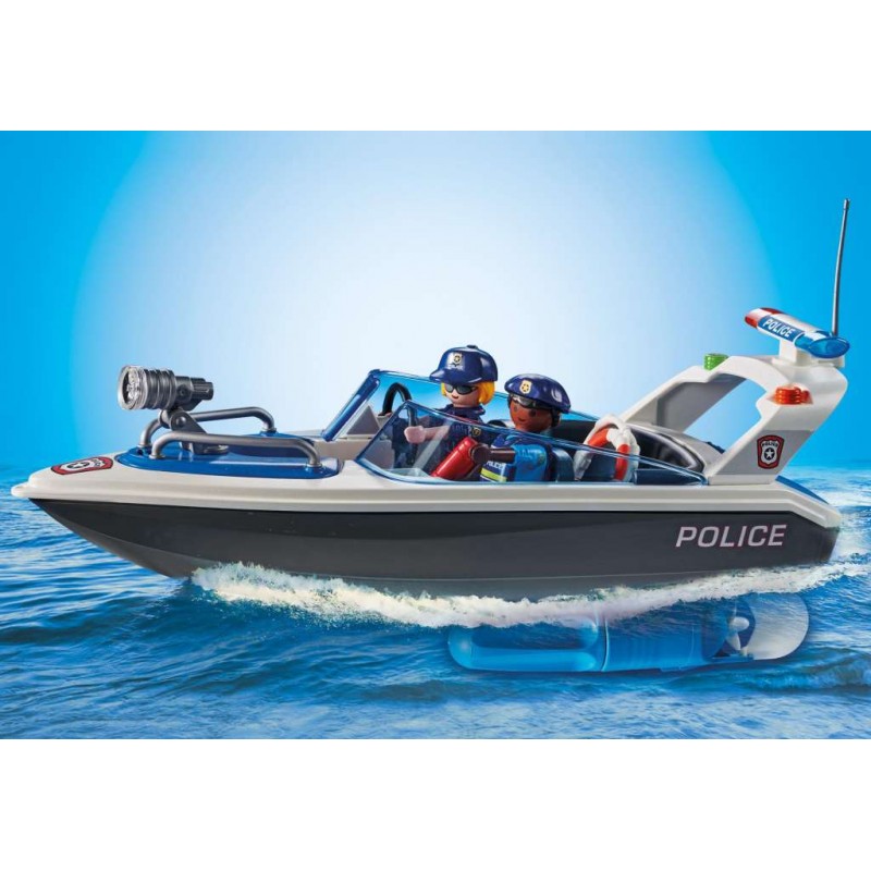 PERSECUCION POLICIAL ACUATICA