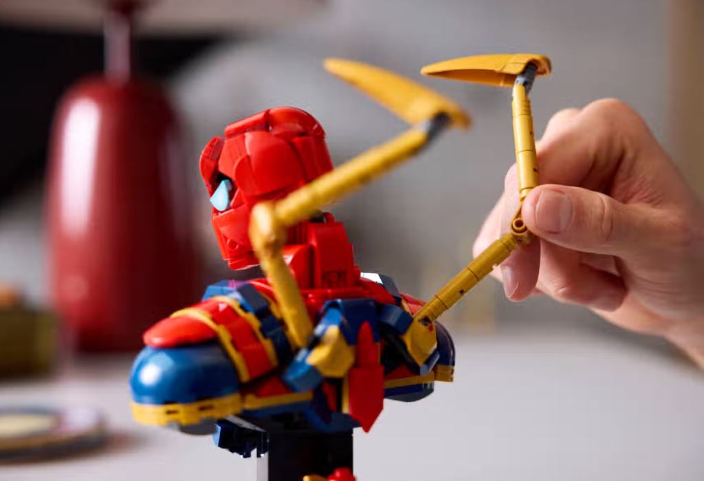 BUSTO DE IRON SPIDERMAN