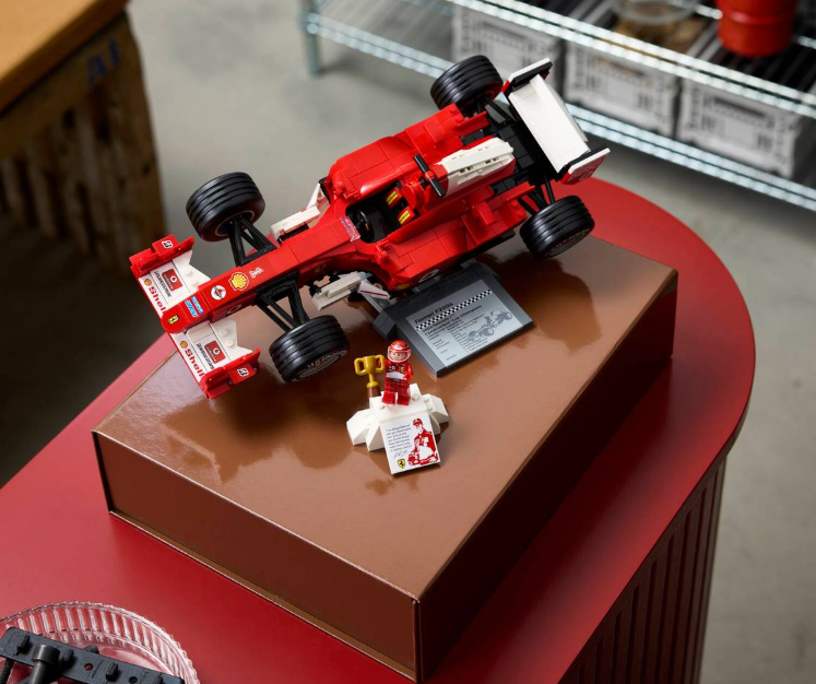 FERRARI F2004 MICHAEL SCHUMACHER