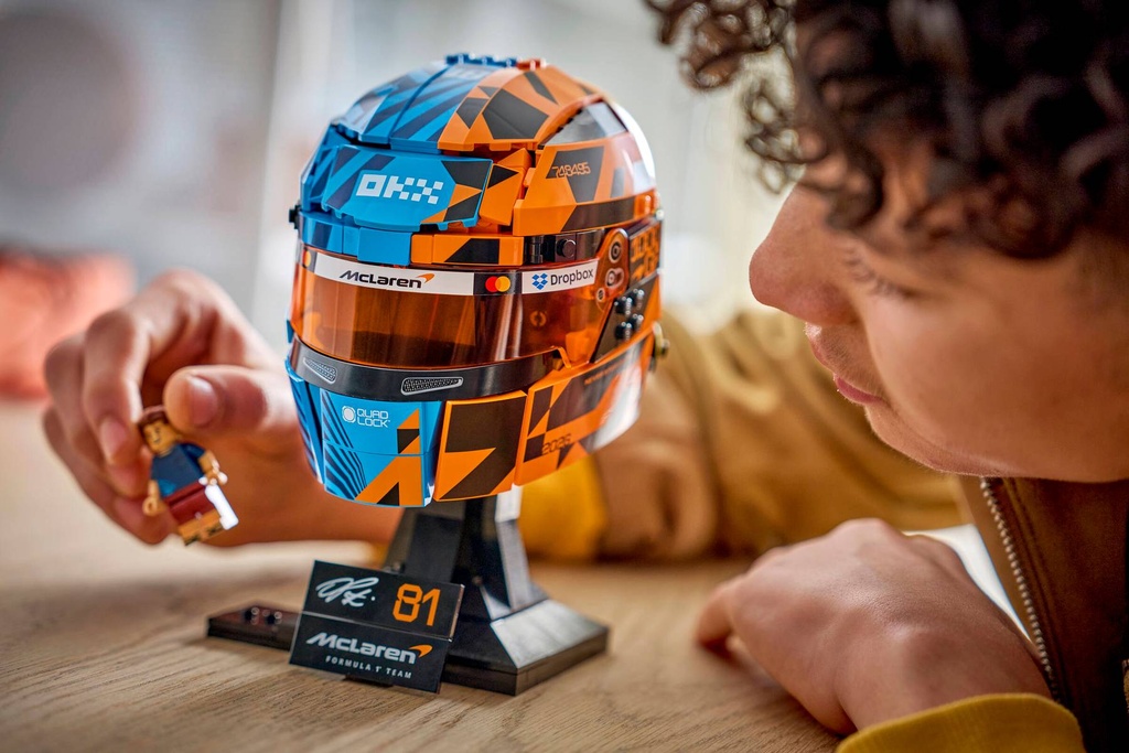MCLAREN CASCO OSCAR PIASTRI
