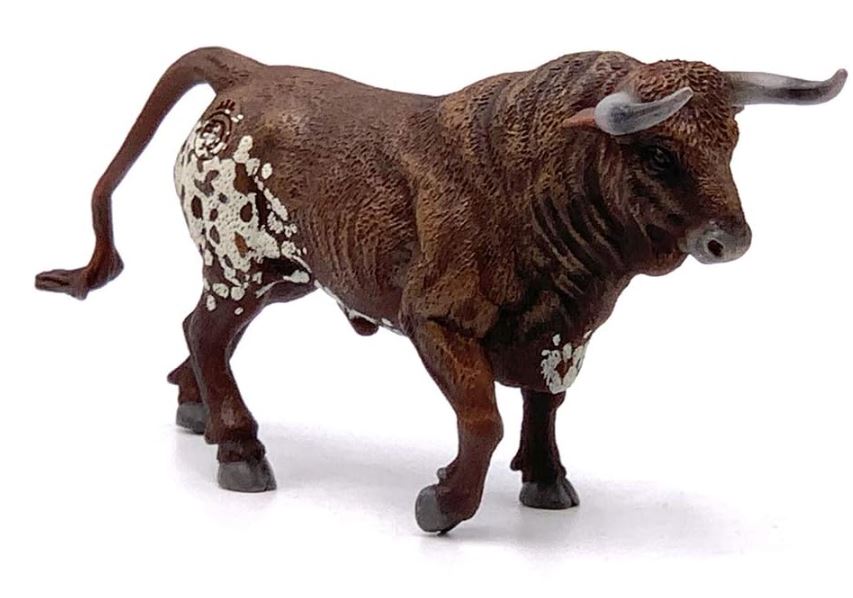 TORO SALINERO TROTANDO