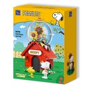 CASA ROJA SNOOPY